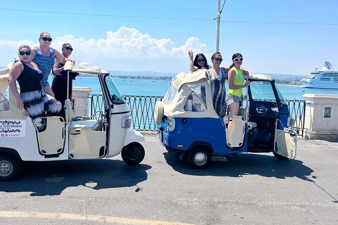 1 hour Calessino/Tuk tuk Tour to Syracuse or Ortigia Island - Starting at Viale Montedoro in Syracuse