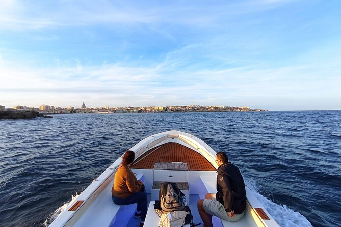 1-Hour Sea Caves and Boat Tour in Ortigia Syracuse - Boarding, families, and mobility concerns