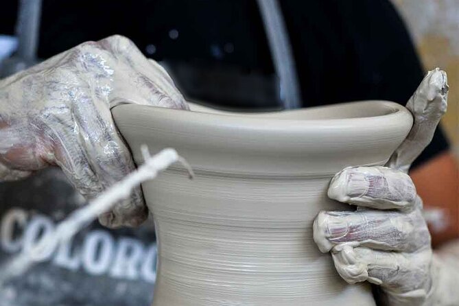 2-Hour Pottery Making Workshop in Ragusa - A toast, a laboratory visit, and a short introduction