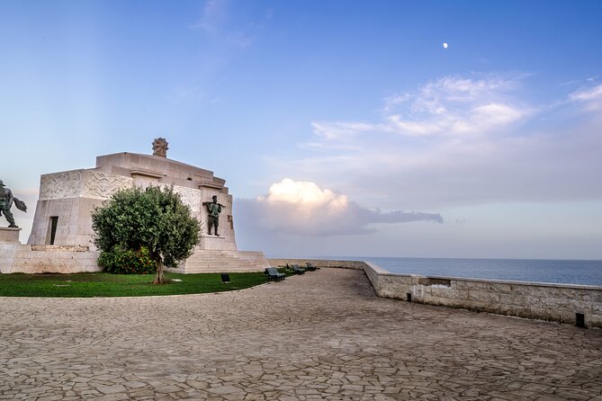 2 Hours Calessino/ Tuk tuk Tour to Syracuse and Ortigia Island - Caravaggio at Basilica Santa Lucia al Sepolcro