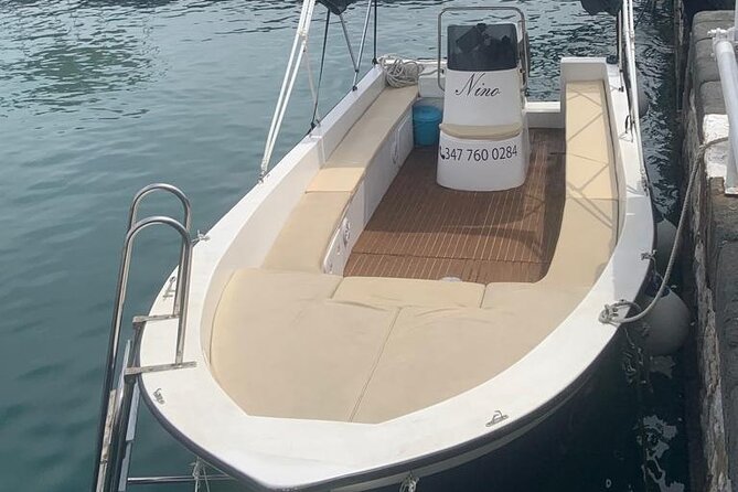 2-Hours Excursion to the Blue Grotto of Taormina in Isola Bella - Finding the boat at Via Calcide Eubea 2