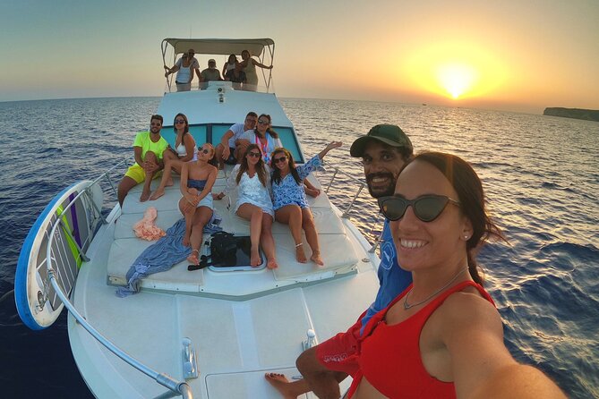 3-Hour Dolphin watching at sunset with aperitif - Why this Lampedusa sunset cruise works