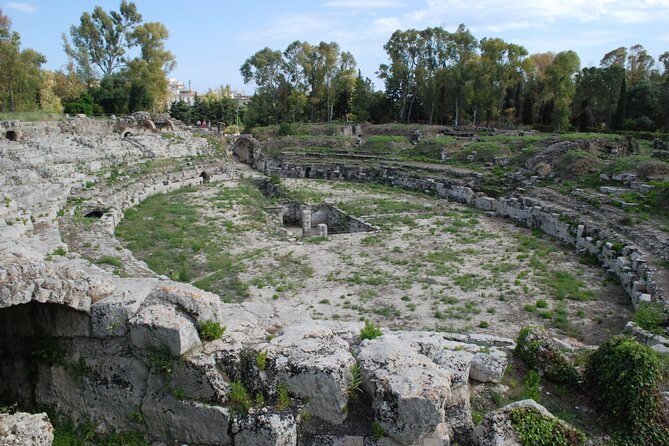 4 Hours Guided Tour to the Archaeological Park of Neapolis and Ortigia - Walking through Ortigia’s ancient core
