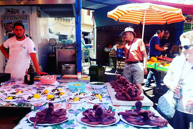 A walk among the monuments and markets of Palermo - Timing, meeting point, and practical planning