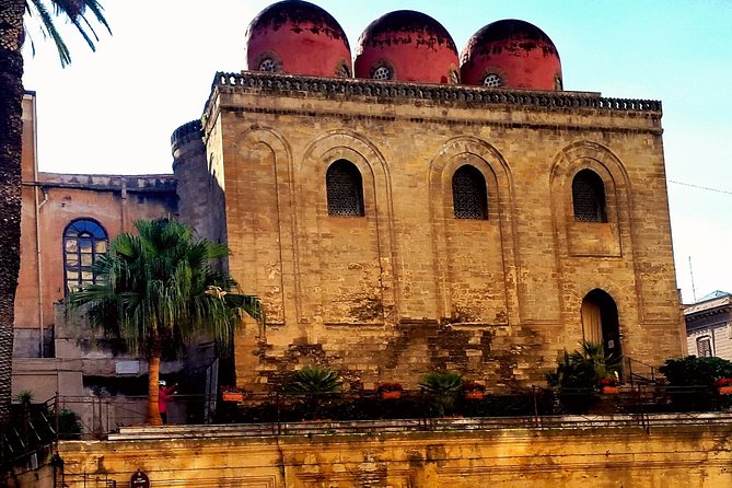 A walk among the monuments and markets of Palermo - Meeting Palermo at Quattro Canti