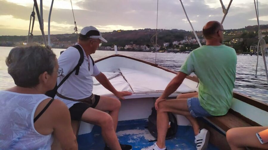 Aci Trezza boat tour sunset and dinner sicilian family home - What the guides add