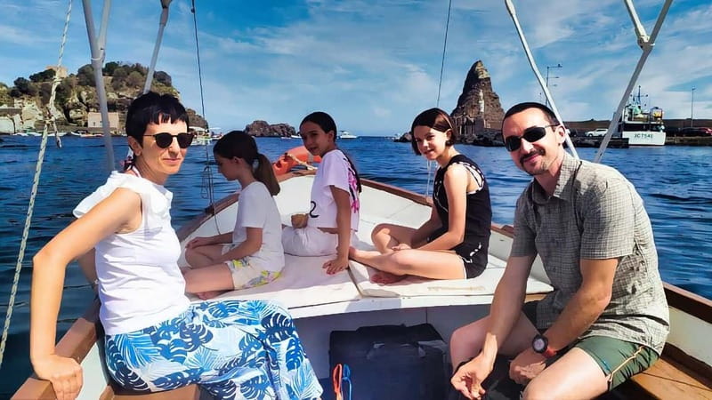 Aci Trezza: Cyclops Coast Boat Tour with Food and Swimming - Swimming at Ulysses’ Caves