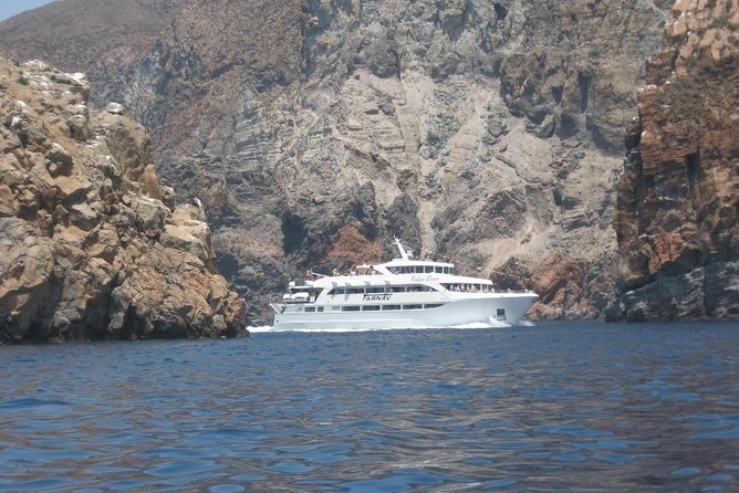 Aeolian Islands Day Trip from Taormina: Lipari and Vulcano - The return boat ride adds worthwhile scenery