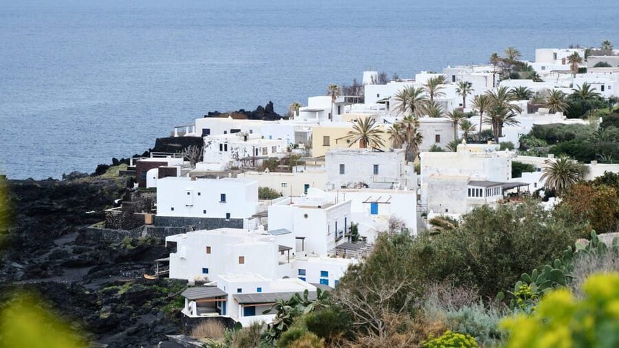 Aeolian Islands Mini Cruise: Vulcano, Lipari & Stromboli - Lipari from 11:45 to 14:30