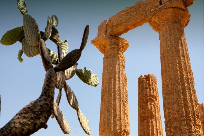 Agrigento to Siracusa with Valley of Temples and Roman Villa Trip - The road to Piazza Armerina and a light lunch