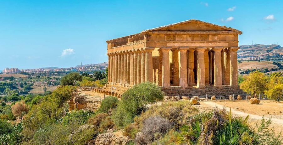 Agrigento: Valle dei Templi Fast-Track Ticket & Smart Guide - Temple of Concordia: The Main Event