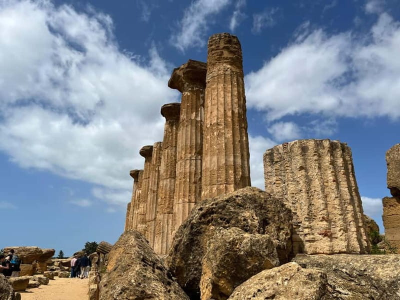 Agrigento: Valley of the Temples Premium Guided Tour - Temple of Olympian Zeus and the giant scale of the site