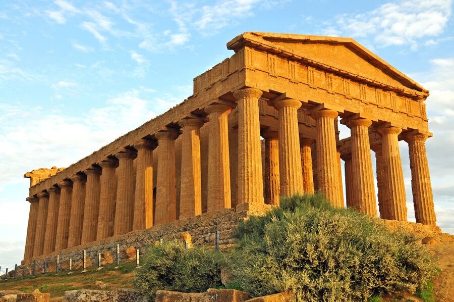 Agrigento: Valley of the Temples Skip-the-Line Sunset Tour - Practical preparation for the evening route