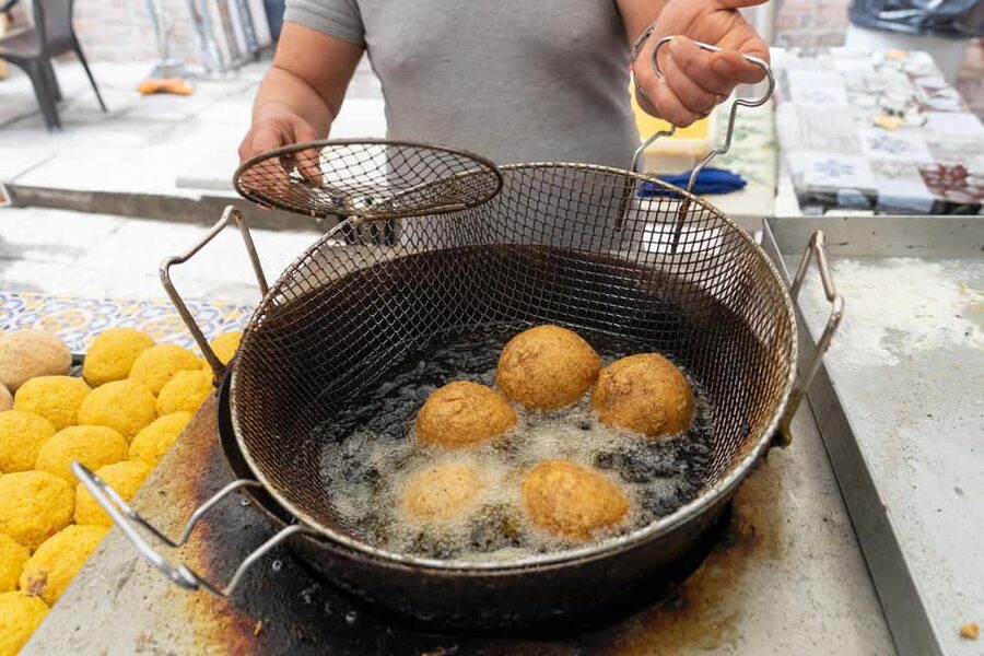 Arancino Cooking Class in Ortygia Syracuse - Shaping the rice, the heart of the lesson