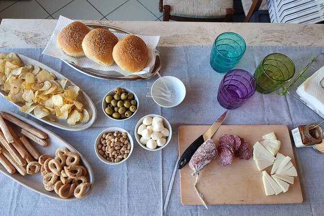 Authentic Sicilian cooking class with Francesca - The host makes the difference