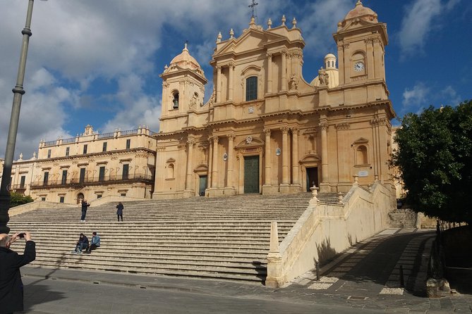 Baroque shades of Sicily (Noto, Modica and Ragusa day tour) - Modica: steep streets and traditional chocolate