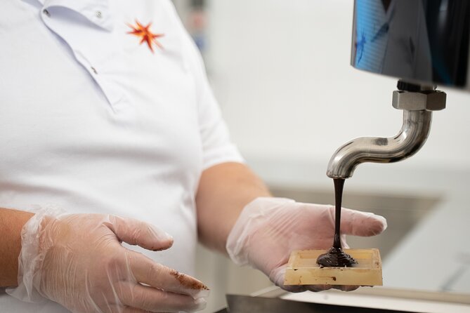 Become a chocolatier for a day, in Modica raw chocolate - A Chocolate Workshop Above Modica