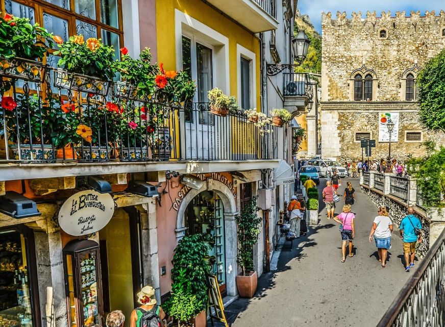 Best Tour di Taormina, Castelmola, Isola Bella e Messina - Key points to know before booking