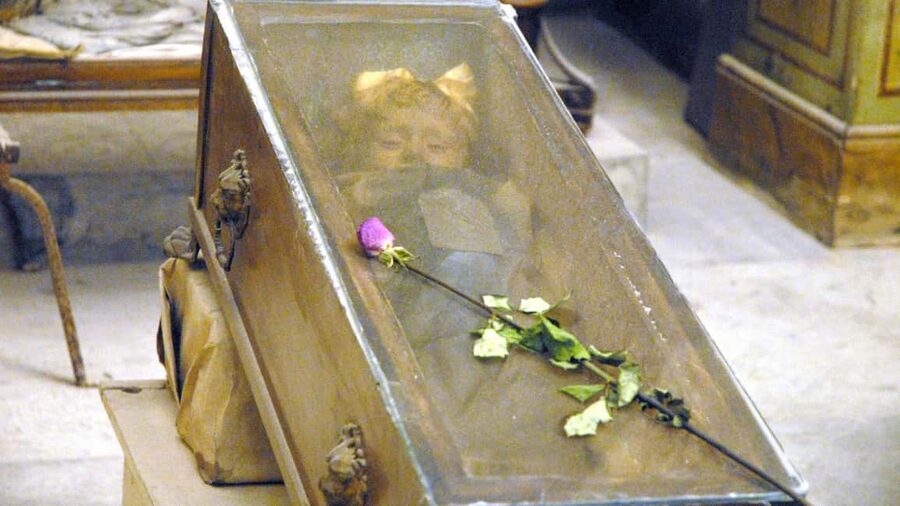Beyond the veil: Catacombs and Cemeteries of Palermo - Why this Palermo tour feels different