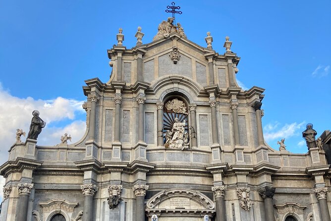 Bike tour of Catania by e-bike - Teatro Massimo Bellini and the city’s grand opening note