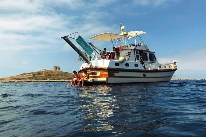 Boat excursion from Palermo with aperitif and wine - Grotta della Regina and the Sicilian aperitivo