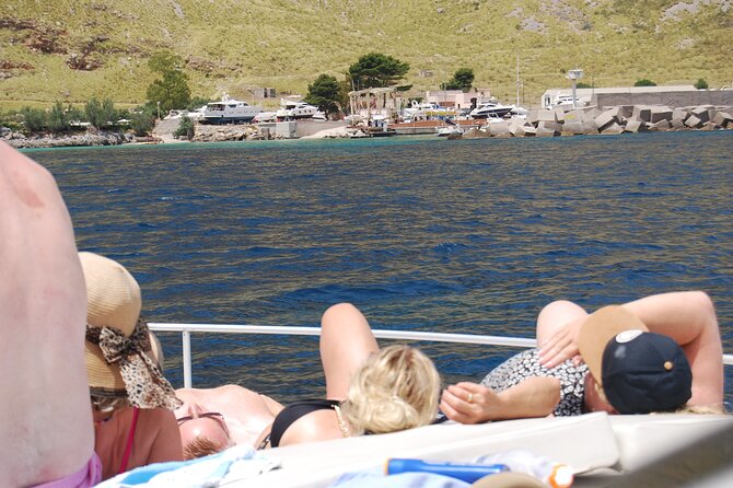 Boat excursion in Palermo - Mondello for swimming, sun, and a Sicilian aperitif