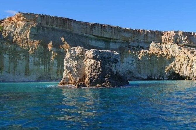Boat Excursion to Ortigia with Typical Homemade Lunch - A short swim in clear Syracuse water