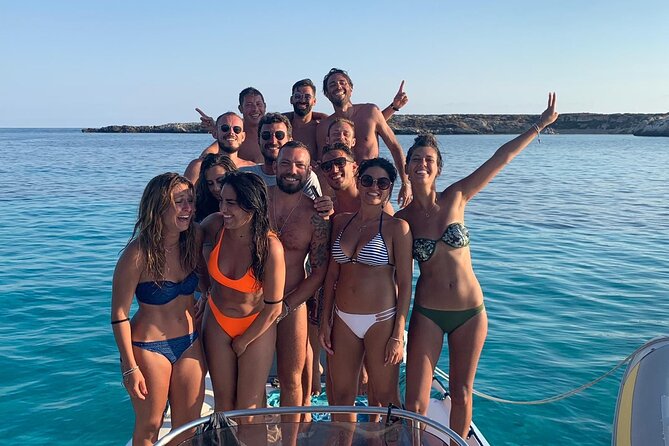 Boat excursion to the island of Favignana - Meeting at Marina Vento di Maestrale
