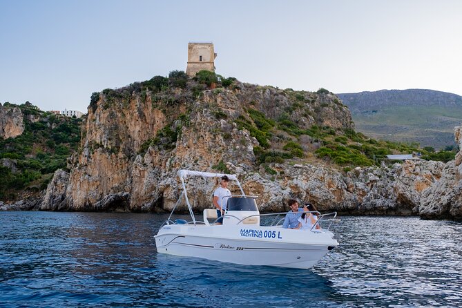 Boat rental without license Castellammare del Golfo-Rent boat - Choosing four hours or the full nine-hour day