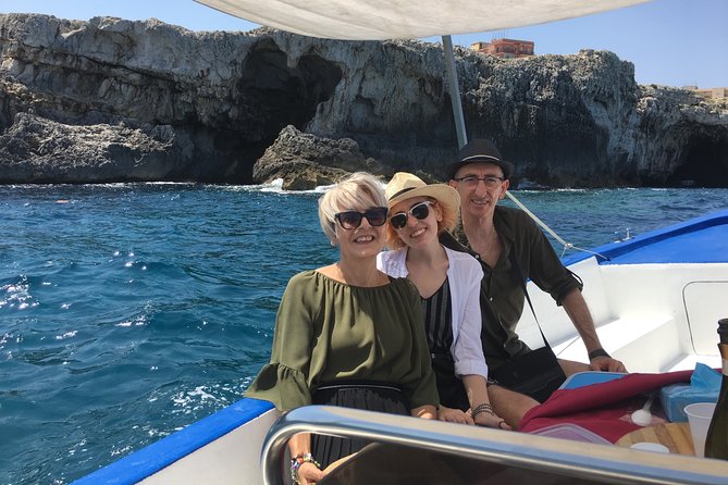 Boat tour of Ortigia Island and sea caves - Is $24.20 good value?