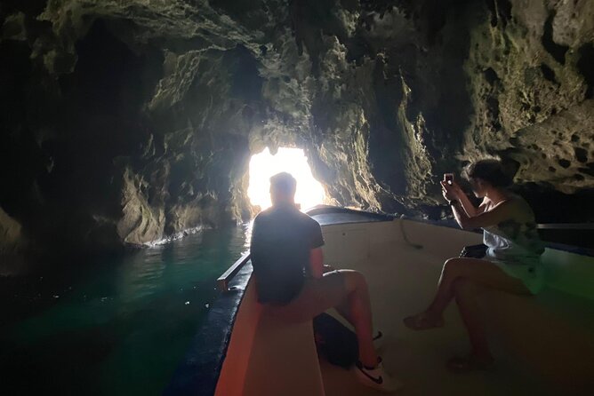 Boat tour Ortigia, sea caves and Pillirina 2h - Maniace Castle and Syracuse’s great harbor