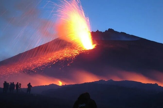 Bus Etna Experience of Italy - The climb through Sicily by bus