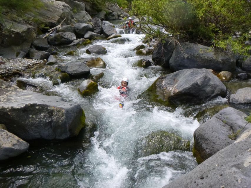 Canyoning and bodyrafting in the Alcantara River - What the first hour feels like