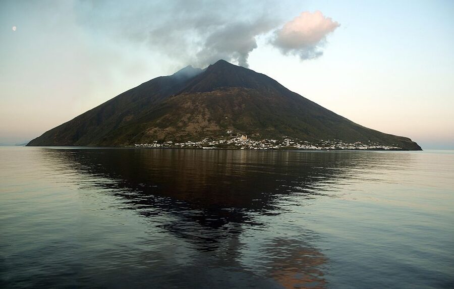 Capo d'Orlando: Mini-cruises to Lipari, Salina and Filicudi - What This Day at Sea Really Offers