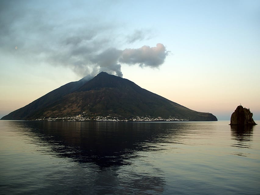 Capo d'Orlando: Mini-cruises to Salina Panarea and Stromboli - Salina, the green island with a rural side