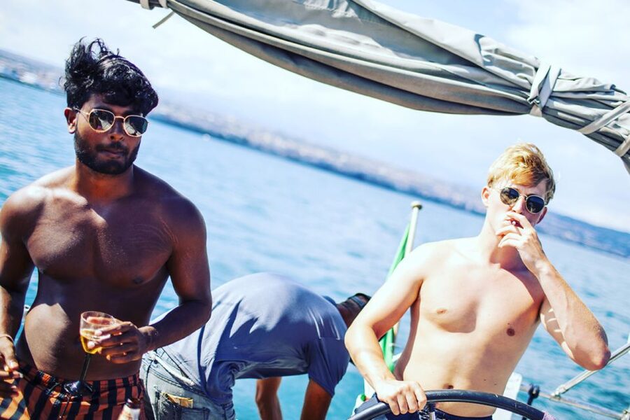 Catania: Coastline Sailing Trip with Aperitif and Prosecco - Should you book the Catania sailing trip?
