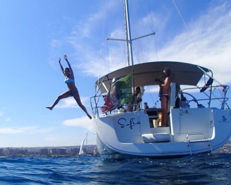 Catania: Coastline Sailing Trip with Aperitif and Prosecco - Sailing, motoring, and the feel of the boat
