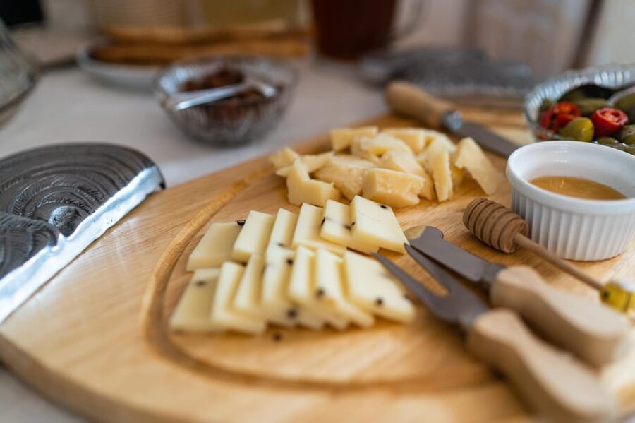 Catania: Cooking class set in a sea front historic villa - How the $130.28 Price Measures Up