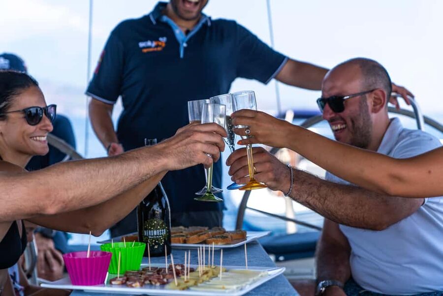 Catania: Cyclops Coast Cruise with Appetizer & Snorkeling - Morning cruise or sunset departure?