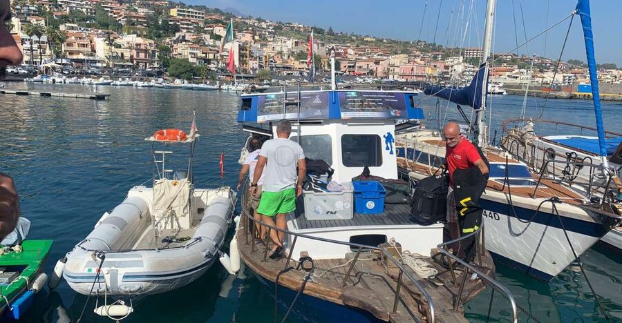 Catania: Cyclops Islands & Timpa Nature Reserve Boat Tour - Snorkeling with a marine guide