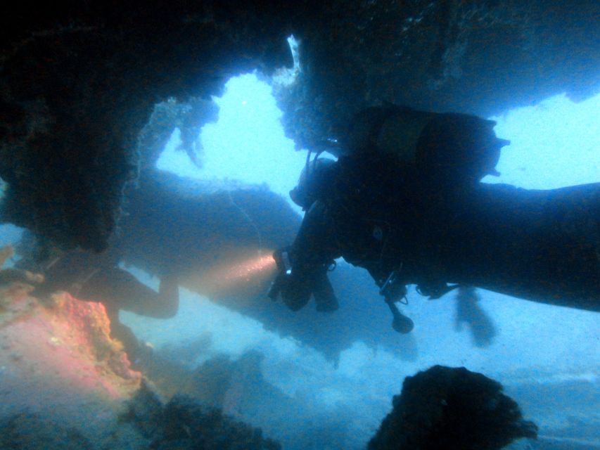 Catania : Diving for patented divers - Guides, Equipment, and Support in the Water