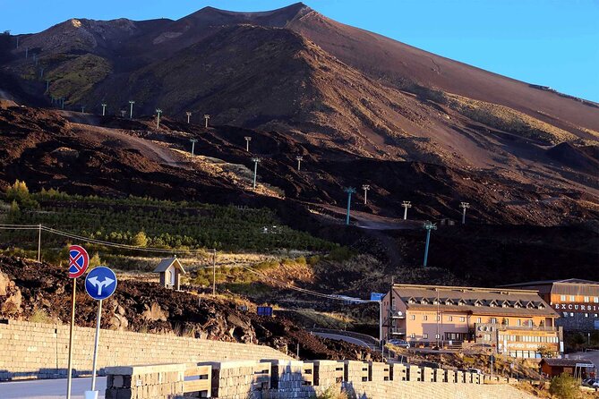 Catania: Etna & Food Jeep Tour - Dormant craters and time to explore