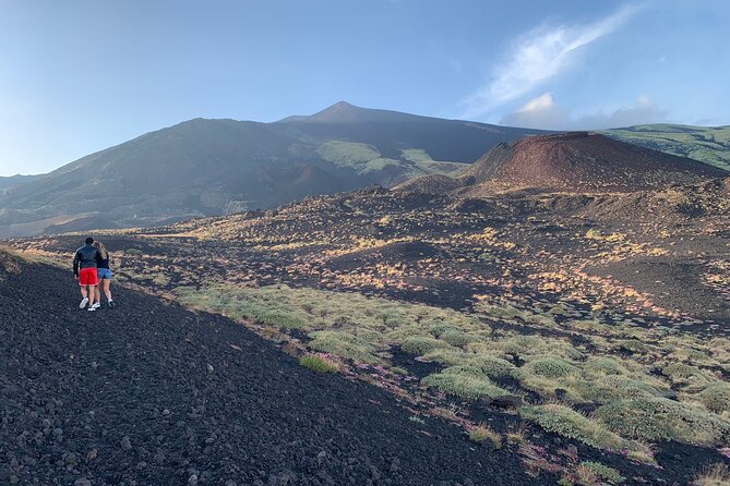 Catania: Etna & Food Jeep Tour - Lunch at about 2,000 meters
