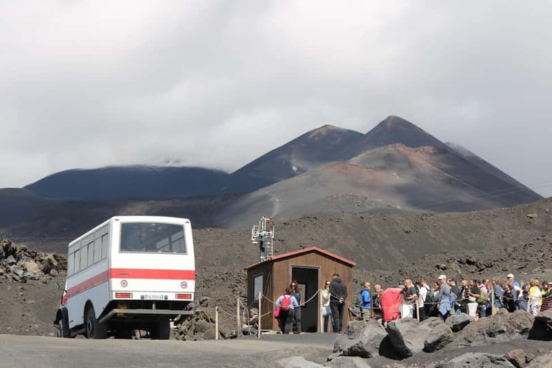 Catania, Etna trekking with guide and cable car at 3000 meters + transfer available - A 30-minute break above the clouds