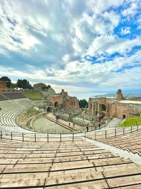 Catania: Giardini, Taormina, and Castelmola Day Trip - Isola Bella from the Taormina coast