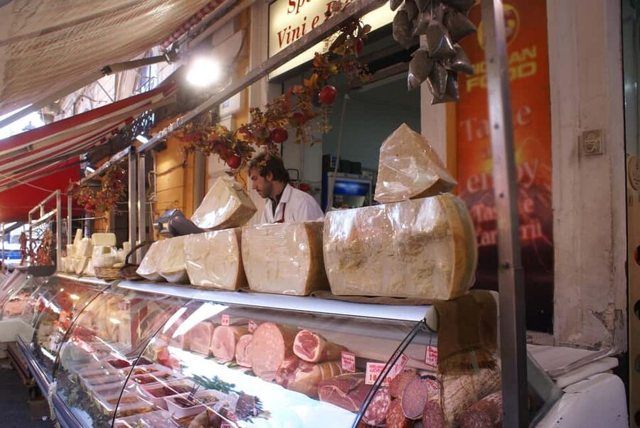 Catania: Guided Street Food Tour with Tastings - Starting at Catania Cathedral in Piazza Duomo