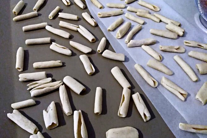 Catania Home Cooking: Pistachio Ravioli, Sicilian Pasta & Wine - Fresh pasta in a Catania home