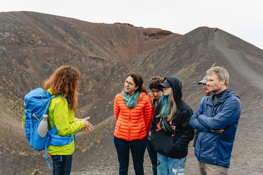 Catania: Mount Etna Morning or Sunset Day Trip with Tasting - What the guides add to the experience