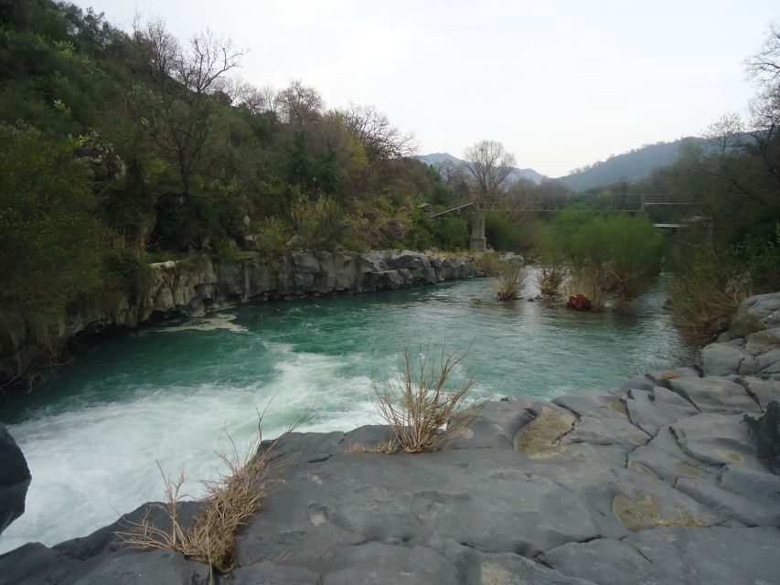 Catania: Mount Etna Volcano and Alcantara Park Tour - Swimming or strolling beside the Alcantara River