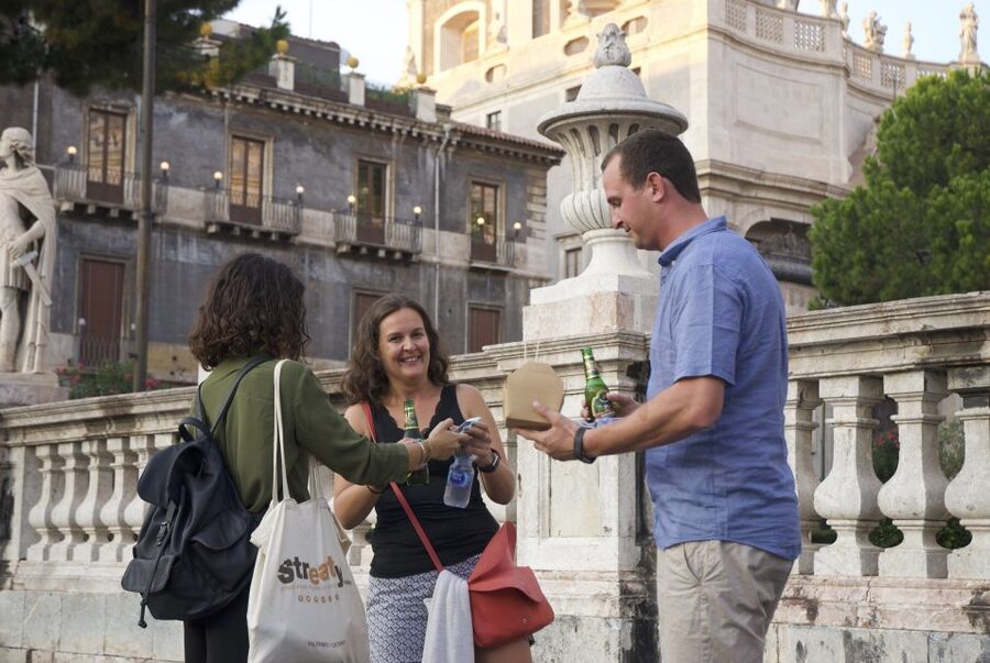 Catania Night Street Food & Backstreet Tour with a Local - Key points to know before booking